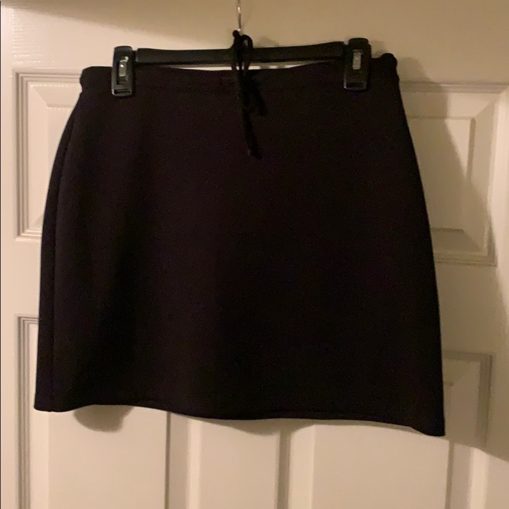 Black skirt